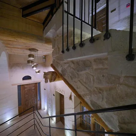 Kappadoks Cave * Uchisar