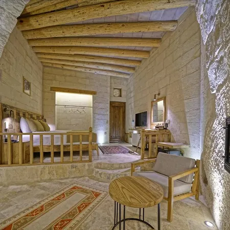 Kappadoks Cave Üçhisar