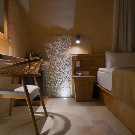 Kappadoks Cave أُتْشيسار