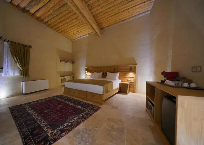 Kappadoks Cave Üçhisar