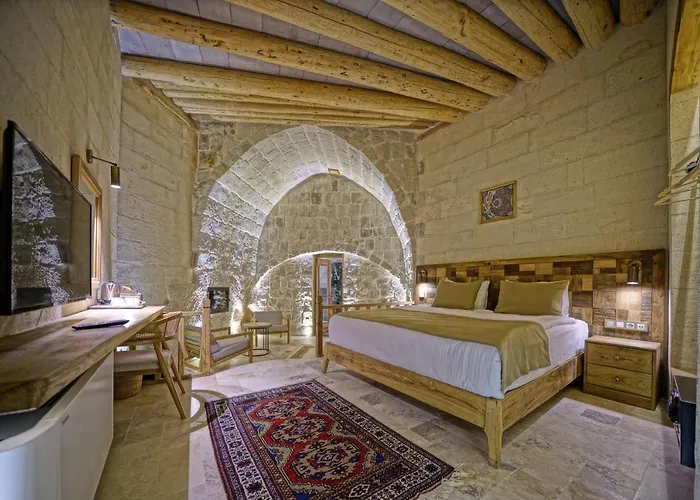 Kappadoks Cave Üçhisar